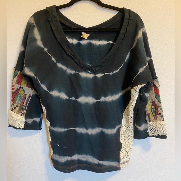 Blue Tie Dye and Light Blue Lace Sweater by Gimmicks by BKE - Picture 6 of 8